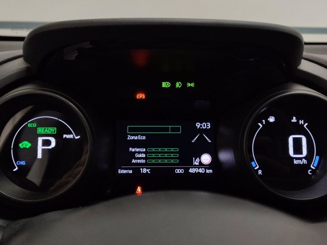 TOYOTA Yaris 1.5 Hybrid 5 porte Trend