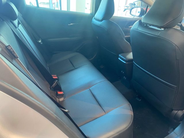 TOYOTA Prius 2.0 phev lounge