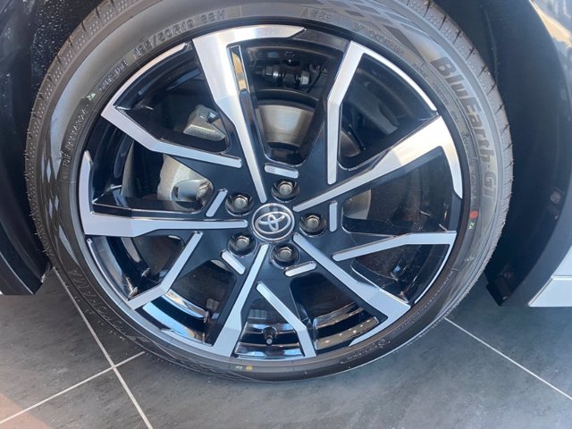 TOYOTA Prius 2.0 phev lounge