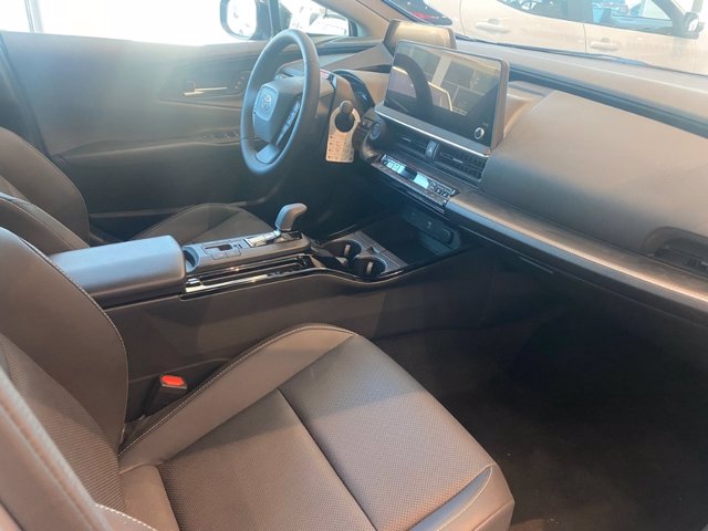 TOYOTA Prius 2.0 phev lounge