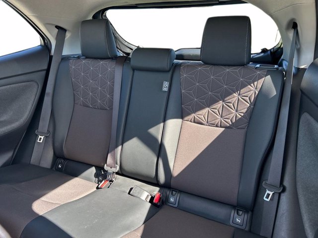 TOYOTA Yaris cross 1.5h lounge fwd 116cv e-cvt