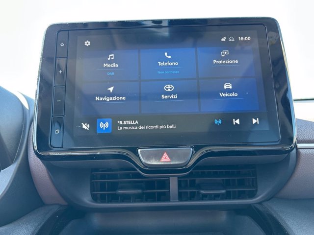 TOYOTA Yaris cross 1.5h lounge fwd 116cv e-cvt