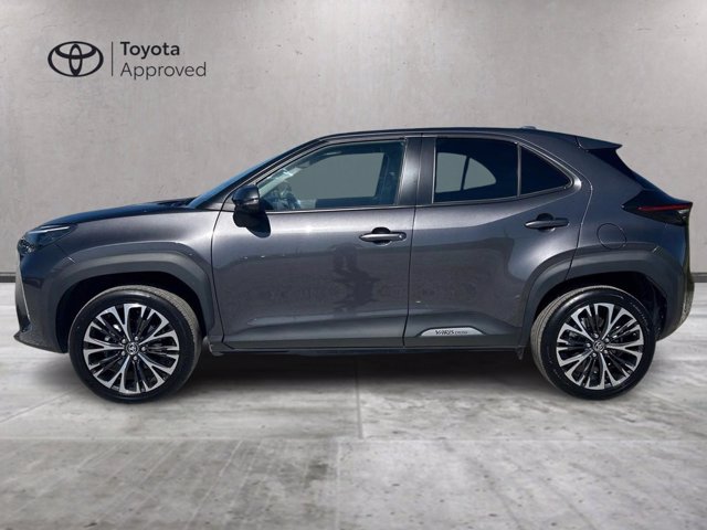 TOYOTA Yaris cross 1.5h lounge fwd 116cv e-cvt