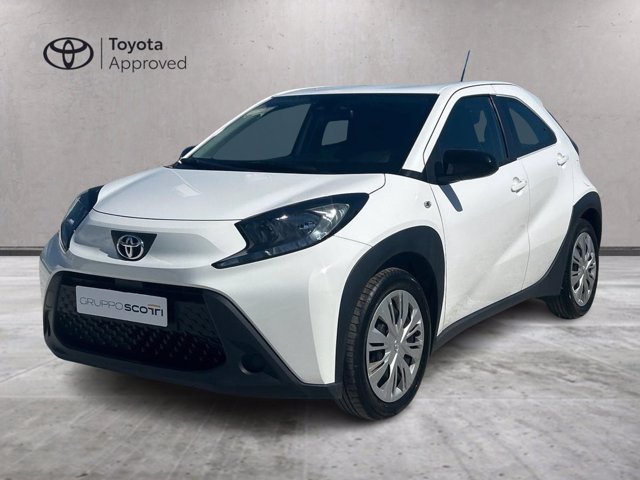 TOYOTA Aygo x 1.0 active 72cv