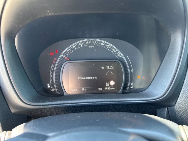 TOYOTA Aygo x 1.0 active 72cv