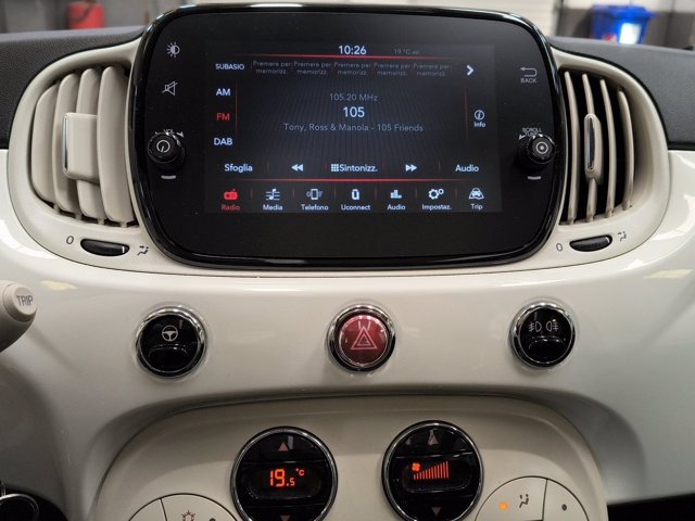 FIAT 500 1.0 Hybrid Dolcevita