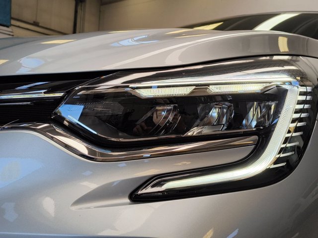 RENAULT Captur 1.6 e-tech hybrid business 145cv auto