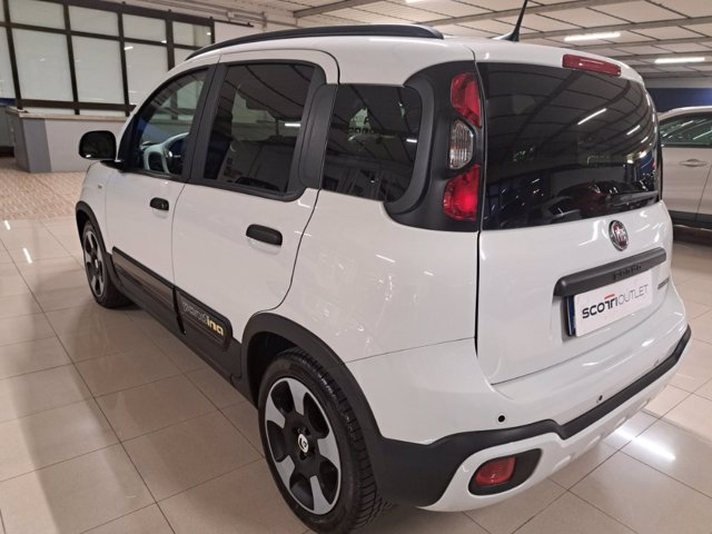 FIAT Pandina 1.0 firefly hybrid icon s&s 70cv 5p.ti