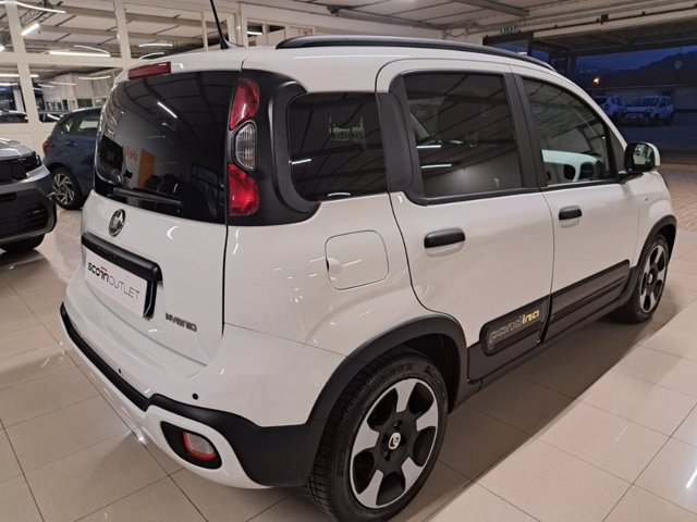 FIAT Pandina 1.0 firefly hybrid icon s&s 70cv 5p.ti