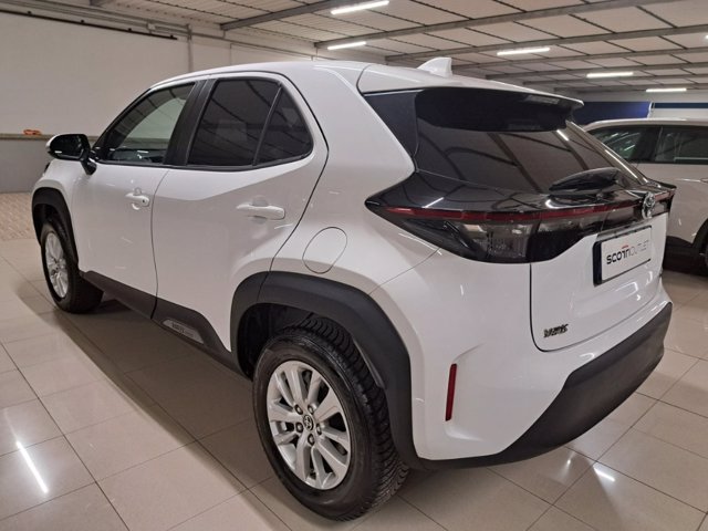 TOYOTA Yaris cross 1.5h active fwd 116cv e-cvt
