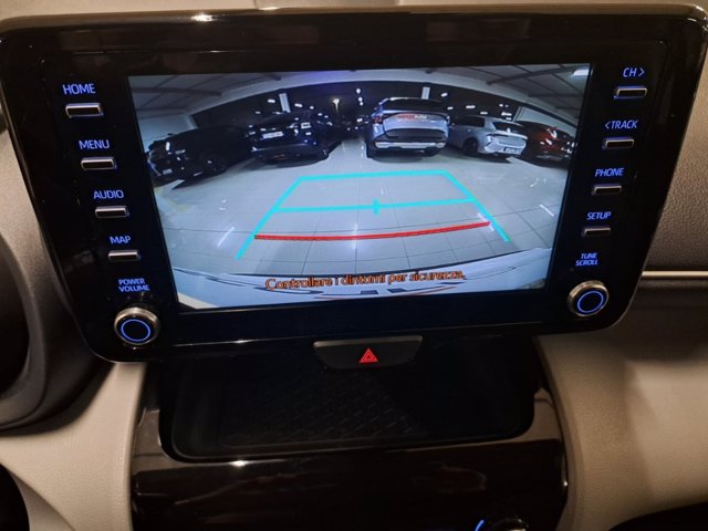 TOYOTA Yaris cross 1.5h active fwd 116cv e-cvt