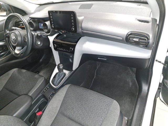 TOYOTA Yaris cross 1.5h active fwd 116cv e-cvt