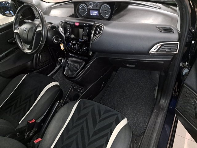 LANCIA Ypsilon 1.2 gold 69cv