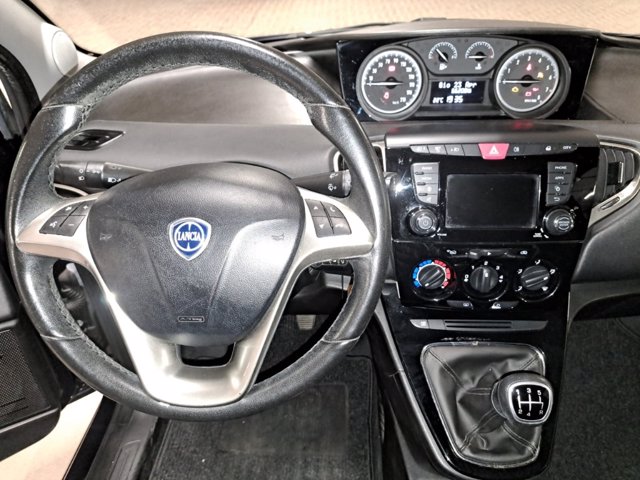 LANCIA Ypsilon 1.2 gold 69cv