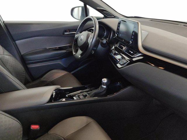 TOYOTA C-hr 1.8h lounge e-cvt