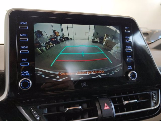 TOYOTA C-hr 1.8h lounge e-cvt