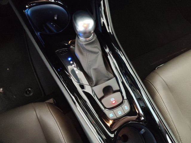 TOYOTA C-hr 1.8h lounge e-cvt