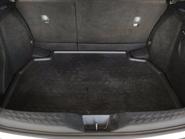 TOYOTA C-hr 1.8h lounge e-cvt