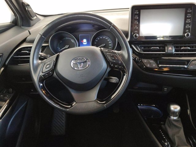 TOYOTA C-hr 1.8h lounge e-cvt