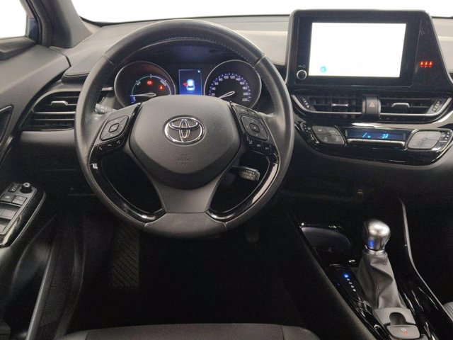 TOYOTA C-HR 1.8 Hybrid E-CVT Trend