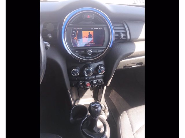 MINI Mini 3p 1.5 one baker street 75cv