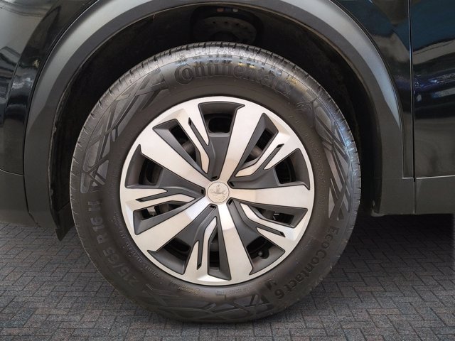 PEUGEOT 2008 PureTech 100 S&S Active Pack