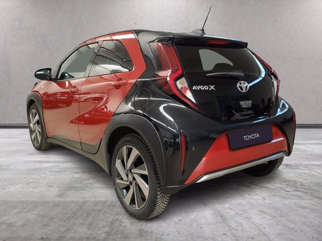 TOYOTA Aygo x 1.0 lounge 72cv s-cvt