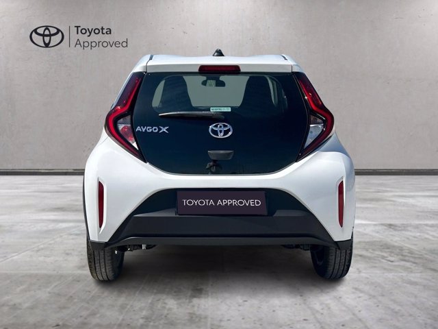 TOYOTA Aygo x 1.0 active 72cv s-cvt