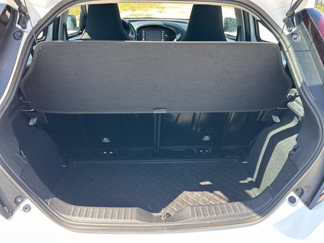 TOYOTA Aygo x 1.0 active 72cv s-cvt