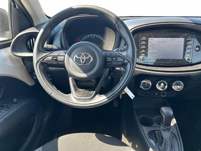 TOYOTA Aygo x 1.0 active 72cv s-cvt