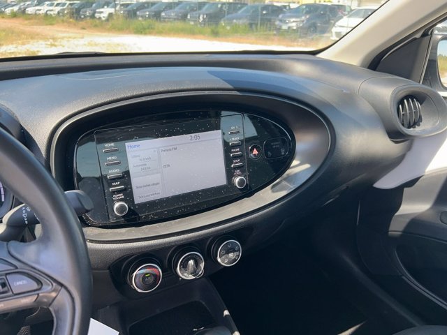 TOYOTA Aygo x 1.0 active 72cv s-cvt