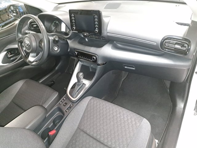 TOYOTA Yaris 1.5 Hybrid 5 porte Active