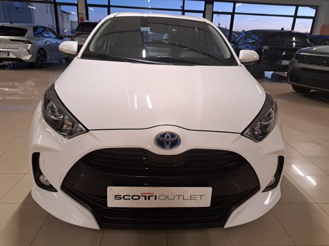 TOYOTA Yaris 1.5 Hybrid 5 porte Active