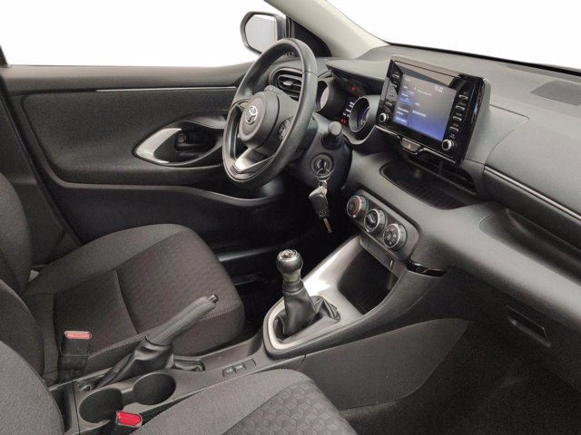 TOYOTA Yaris 1.0 5 porte Trend