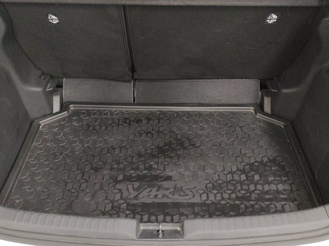 TOYOTA Yaris 1.0 5 porte Trend