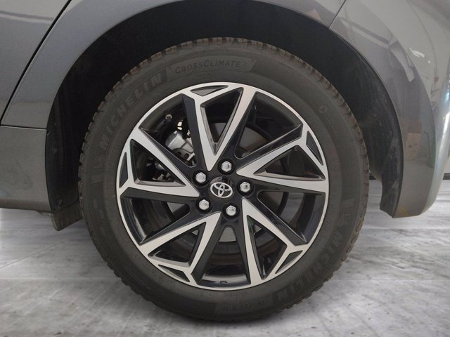 TOYOTA Yaris 1.5h trend