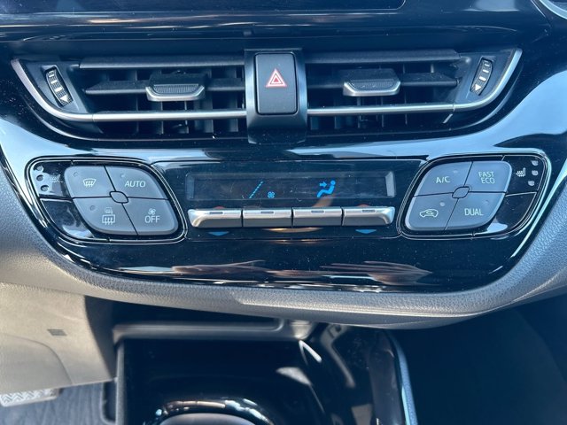 TOYOTA C-hr 2.0h trend e-cvt