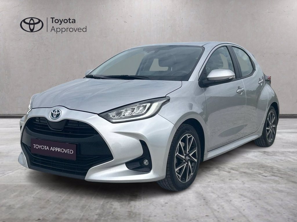 TOYOTA Yaris 1.5h trend