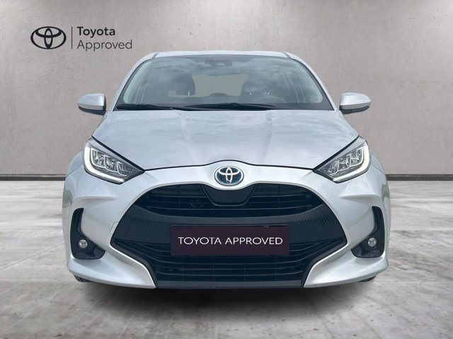 TOYOTA Yaris 1.5h trend