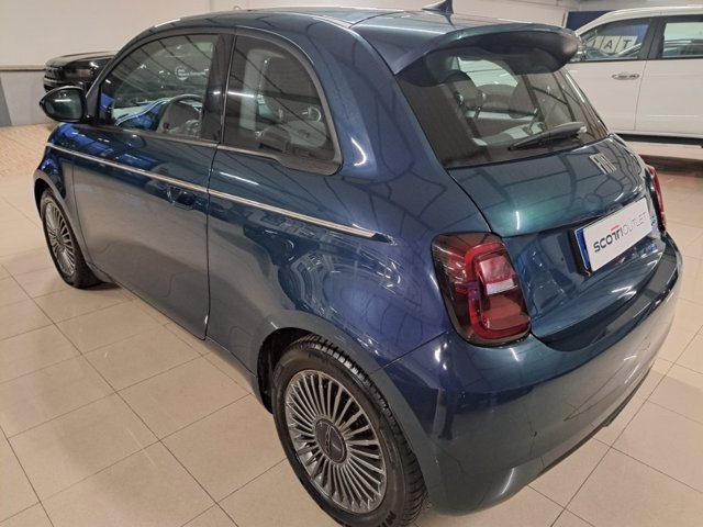 FIAT 500 Icon Berlina 42 kWh