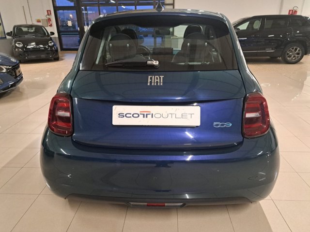 FIAT 500 Icon Berlina 42 kWh