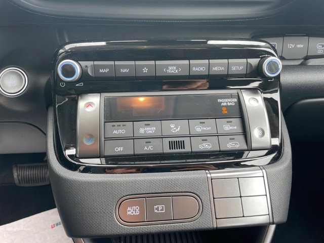 HYUNDAI Inster 49kwh xclass