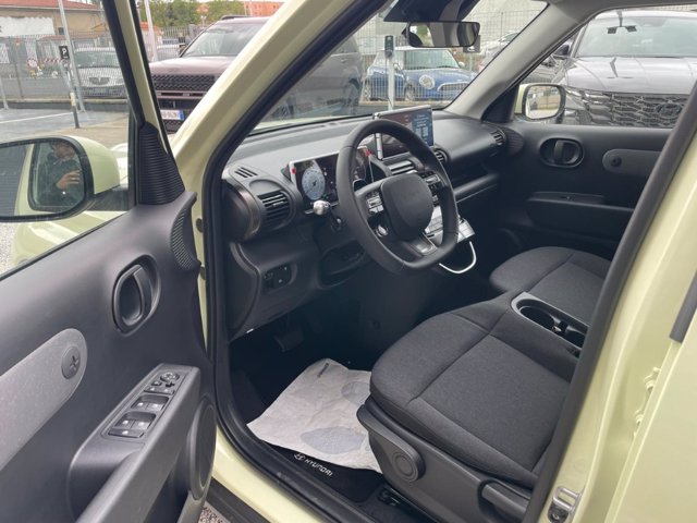 HYUNDAI Inster 49kwh xclass