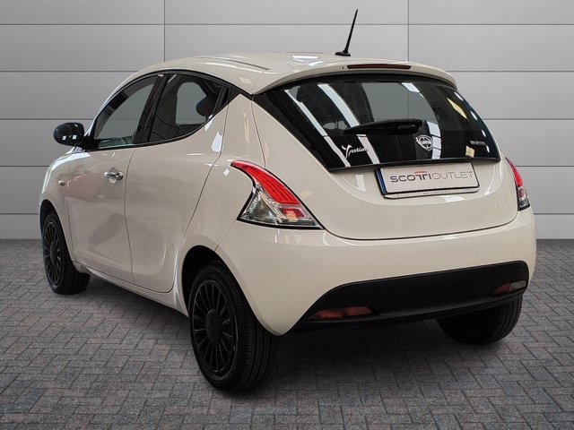 LANCIA Ypsilon 1.0 firefly hybrid silver s&s 70cv