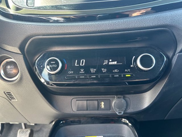 TOYOTA Aygo x 1.0 lounge 72cv