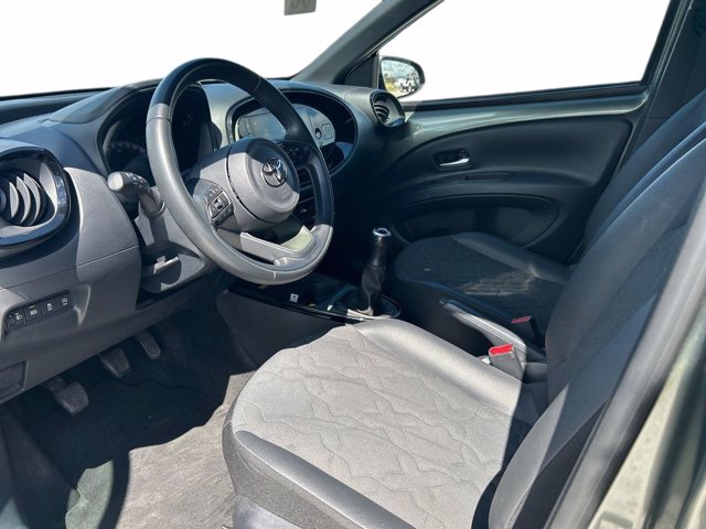 TOYOTA Aygo x 1.0 lounge 72cv