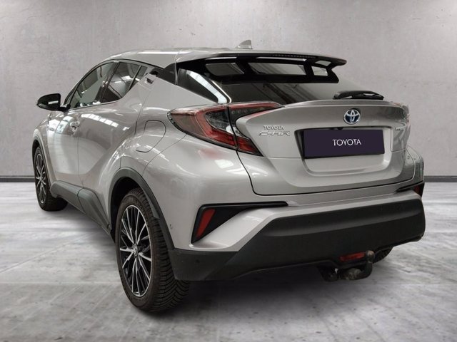 TOYOTA C-hr 1.8h trend 2wd e-cvt