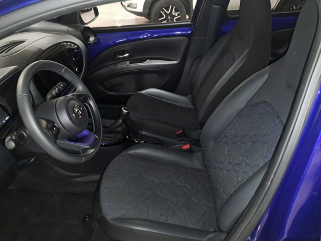 TOYOTA Aygo X 1.0 VVT-i 72 CV 5 porte Lounge