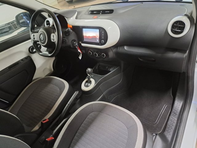 RENAULT Twingo TCe 95 CV EDC Duel2