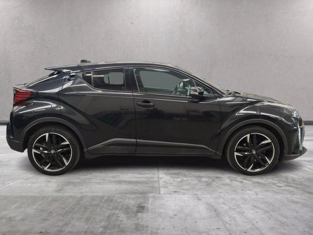 TOYOTA C-HR 2.0 Hybrid E-CVT GR Sport Black Edition
